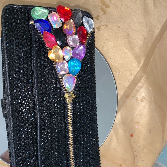 Handmade Zipper Wallet - Picture 2 of 3